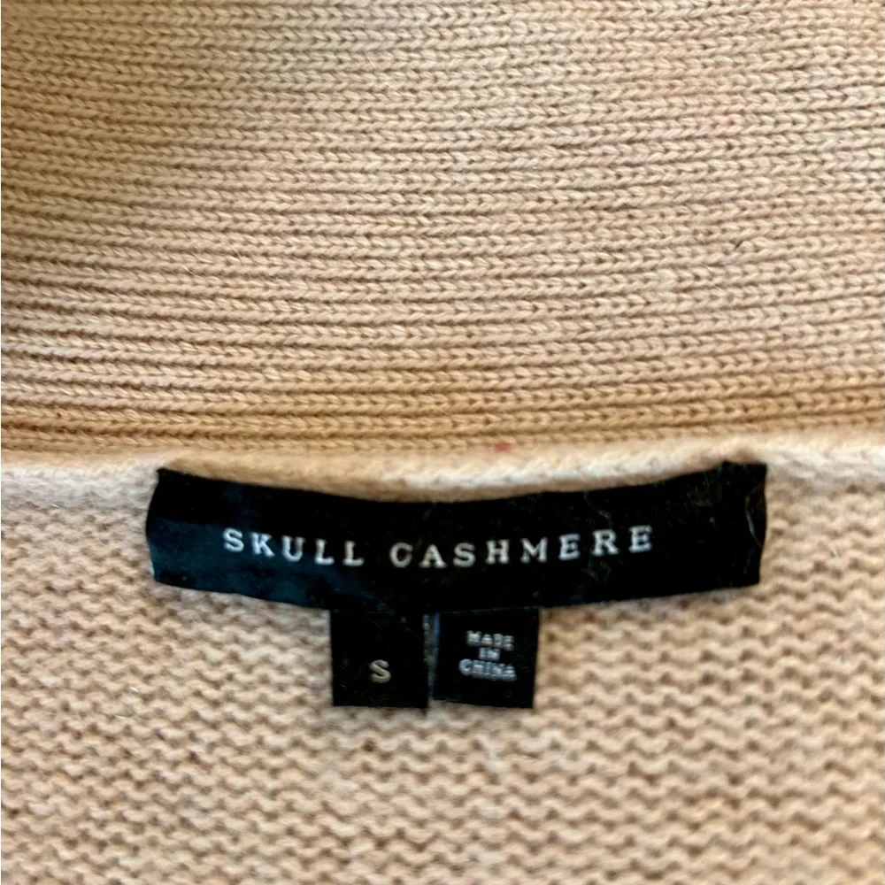 Blush Pink Skull Graphic Robe - Picture 3 of 5